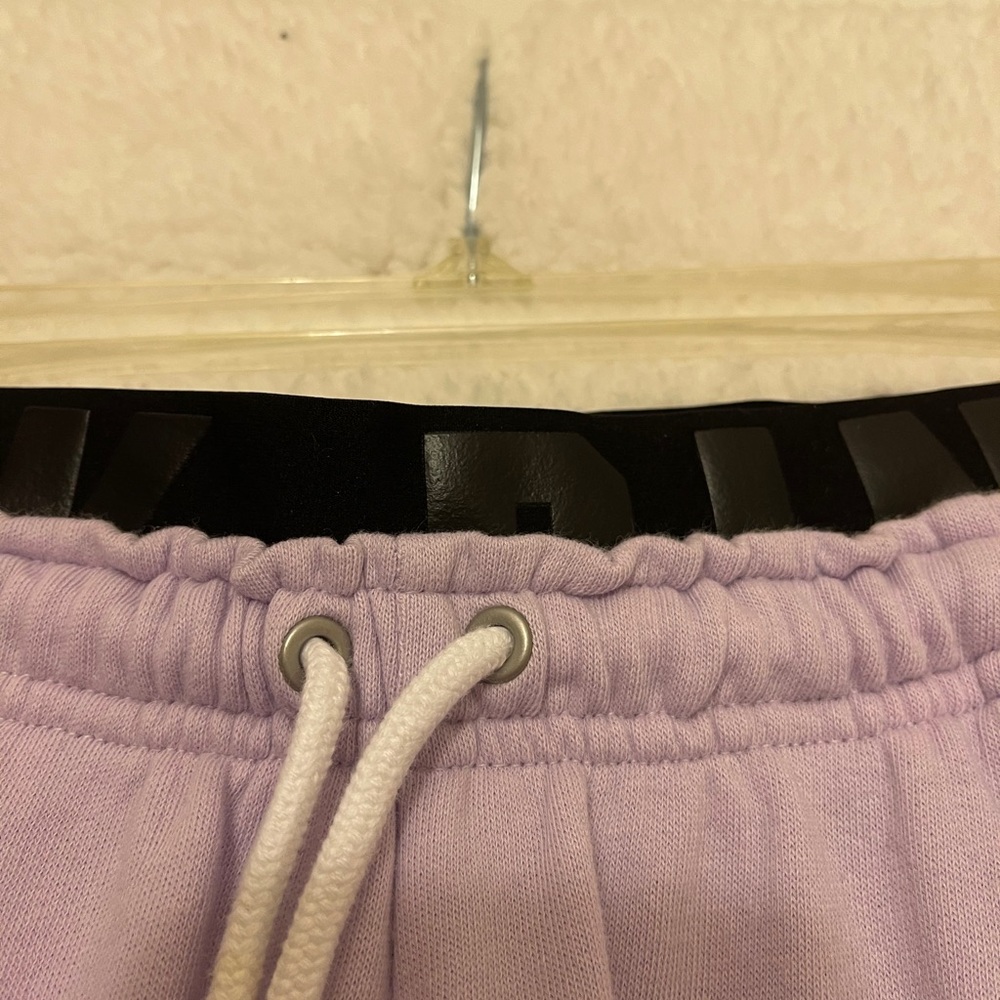 PINK VICTORIA SECRET PANTS - Picture 9 of 16